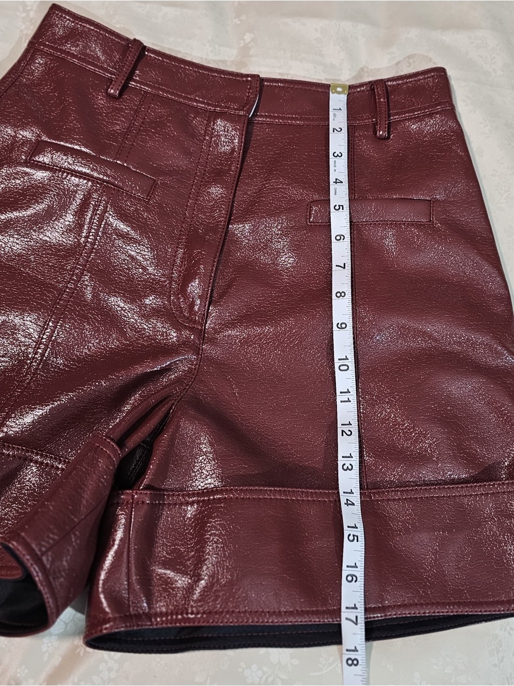 Tibi Burgundy Faux Leather High Rise Shorts Size 6 - Picture 7 of 13